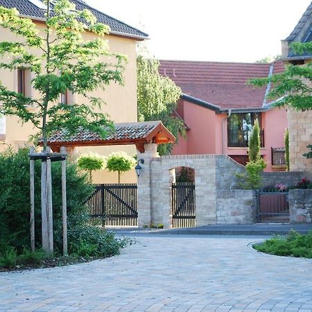 Hotel Figo Bretzenheim ภายนอก รูปภาพ