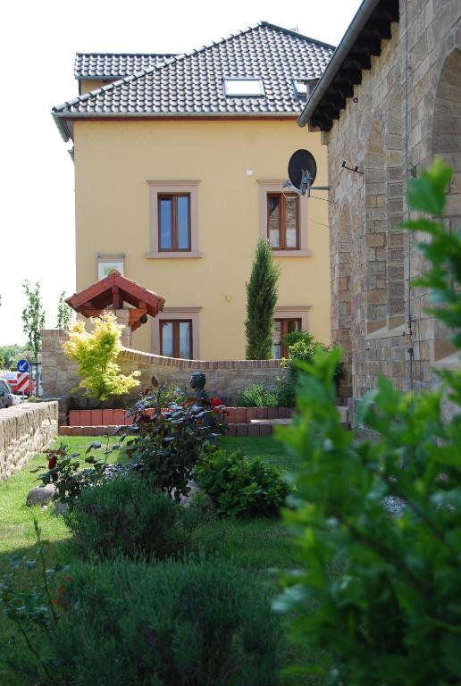 Hotel Figo Bretzenheim ภายนอก รูปภาพ